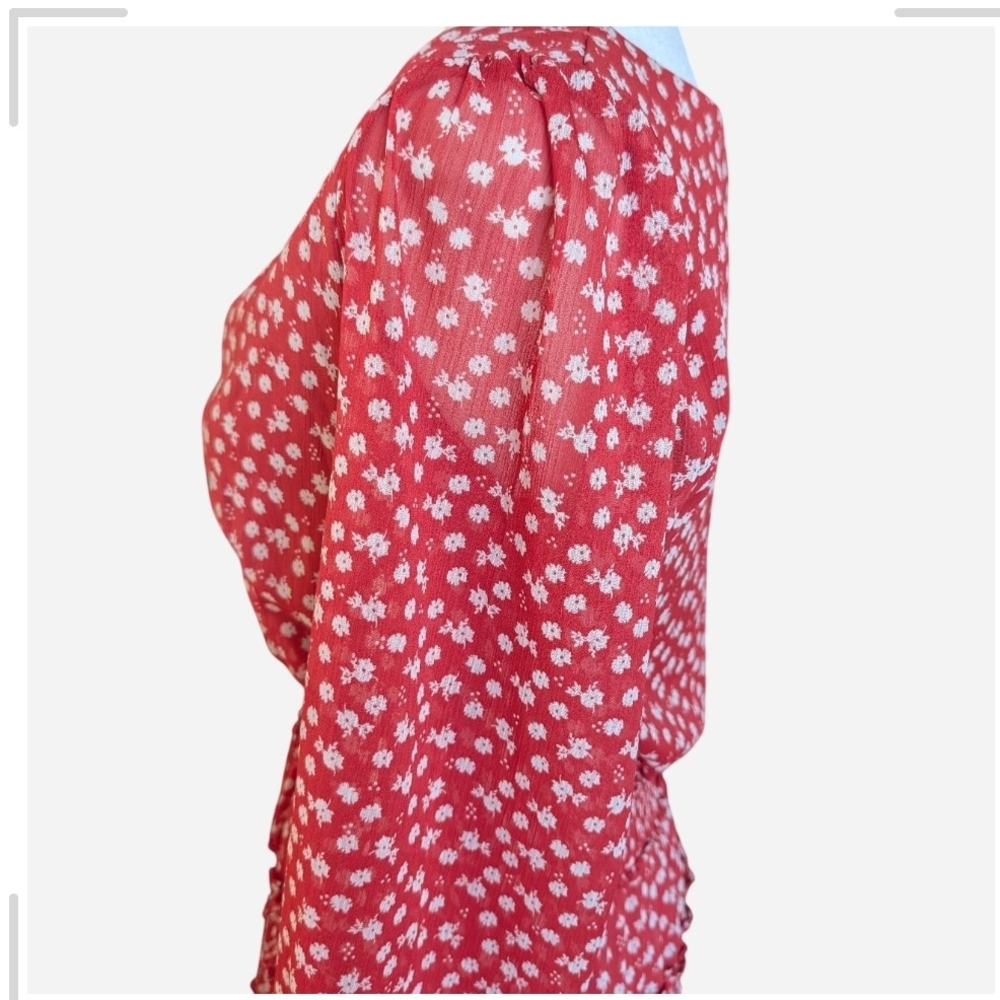 Socialite Red Floral Long Sleeve Dress - Picture 4 of 13